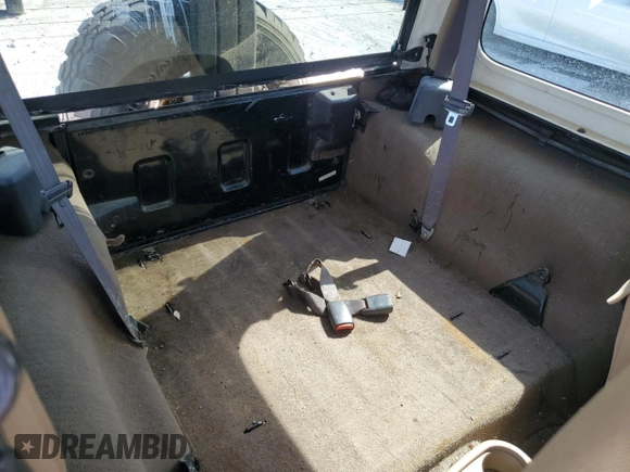 2001 Jeep Wrangler Sahara with VIN 1J4FA59S71P343366, listed as a Copart auction lot 57826405 with 156,436 mi miles and Salvage title. Bid and sale history available at DreamBid. Image 10.