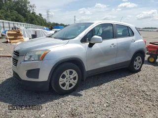 2016 Chevrolet Trax LS z VIN 3GNCJKSB8GL240048, wystawiony jako Copart lot #58243975 z przebiegiem 96 362 mil mil oraz Szkoda całkowita • Salvage title. Historia ofert i sprzedaży dostępna na DreamBid. Obrazek 1.