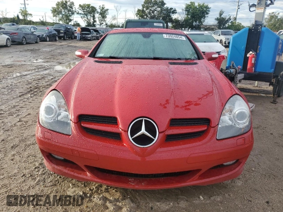 2007 Mercedes-Benz SLK-Class 3.0L with VIN WDBWK54F87F146734, listed as a Copart auction lot 73924854 with 0 mi miles and Non Repairable. Bid and sale history available at carsss.com. Image 5.