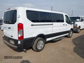 2022 Ford Transit Passenger XL with VIN 1FBAX2Y85NKA67506, listed as a IAAI auction lot 41509594 with 209,455 mi miles and . Bid and sale history available at DreamBid. Image 4.