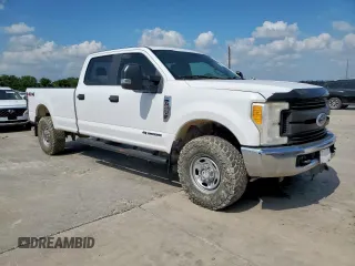 2017 Ford F-250 Lariat with VIN 1FT7W2BT5HEF21682, listed as a Copart auction lot 65200985 with 188,351 mi miles and Clean title. Bid and sale history available at DreamBid. Image 4.