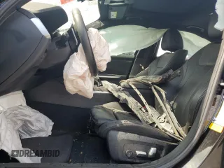 2022 BMW 3 Series 330i z VIN 3MW5R1J00N8C57198, wystawiony jako Copart lot #54891535 z przebiegiem Nie podano mil oraz Szkoda całkowita • Salvage title. Historia ofert i sprzedaży dostępna na DreamBid. Obrazek 7.