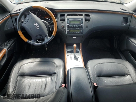 2006 Hyundai Azera SE with VIN KMHFC46F76A038943, listed as a Copart auction lot 63933985 with 55,357 mi miles and Clean title. Bid and sale history available at DreamBid. Image 8.