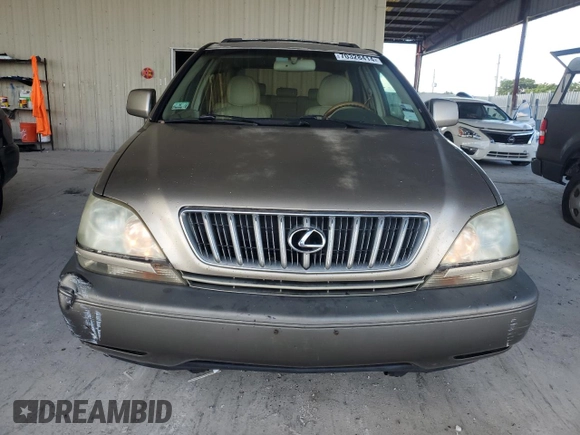 2001 Lexus RX 300 with VIN JTJHF10U010202653, listed as a Copart auction lot 70328414 with 198,764 mi miles and Clean Title. Bid and sale history available at carsss.com. Image 5.