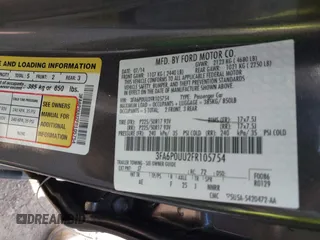 2015 Ford Fusion S Hybrid with VIN 3FA6P0UU2FR105754, listed as a IAAI auction lot 41631104 with 185,114 mi miles. Bid and sale history available at carsss.com. Image 9.