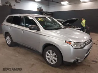 2014 Mitsubishi Outlander ES with VIN JA4AD2A39EZ005790, listed as a IAAI auction lot 41456465 with 59,600 mi miles. Bid and sale history available at carsss.com. Image 1.