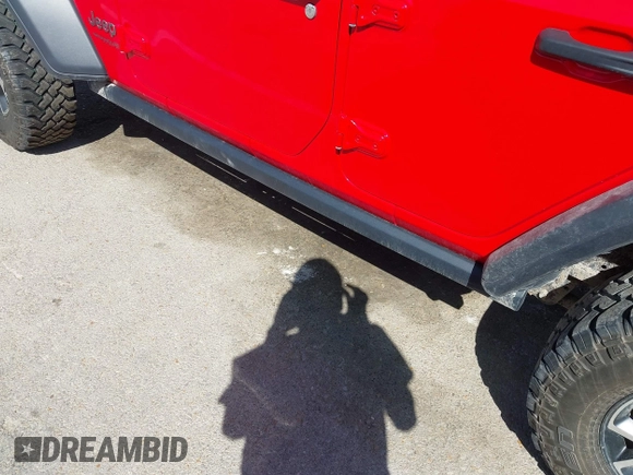 2020 Jeep Wrangler Unlimited Rubicon with VIN 1C4HJXFG3LW186387, listed as a IAAI auction lot 41821939 with 45,691 mi miles and . Bid and sale history available at DreamBid. Image 17.