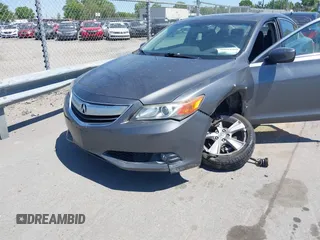 2013 Acura ILX Tech Pkg with VIN 19VDE1F7XDE007976, listed as a IAAI auction lot 42052098 with 119,494 mi miles. Bid and sale history available at carsss.com. Image 6.