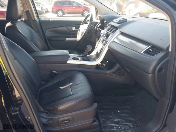 2012 Ford Edge SEL with VIN 2FMDK3J92CBA32697, listed as a IAAI auction lot 42036887 with 180,858 mi miles. Bid and sale history available at carsss.com. Image 5.