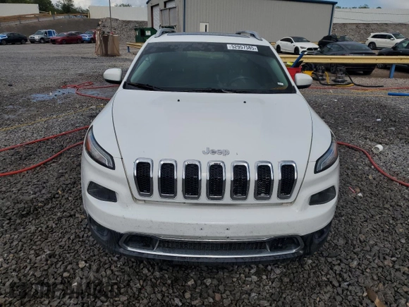 2015 Jeep Cherokee Limited with VIN 1C4PJMDS4FW650504, listed as a Copart auction lot 52957585 with 204,123 mi miles and Salvage Title. Bid and sale history available at carsss.com. Image 5.
