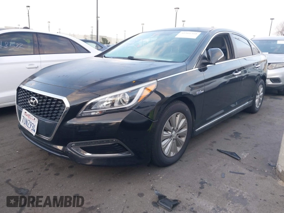 2017 Hyundai Sonata SE with VIN KMHE24L13HA055104, listed as a IAAI auction lot 41901568 with 100,456 mi miles and . Bid and sale history available at DreamBid. Image 19.