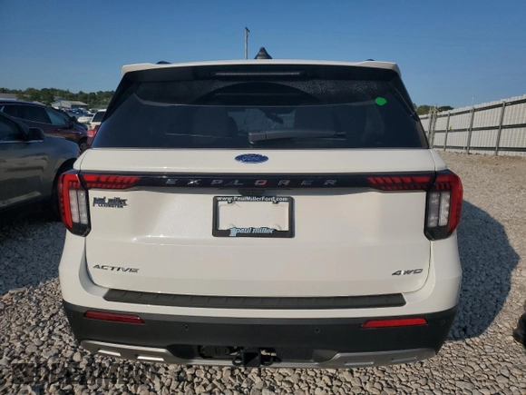 2025 Ford Explorer Active with VIN 1FMUK8DH8SGA33490, listed as a Copart auction lot 70244324 with 79 mi miles and Salvage Title. Bid and sale history available at carsss.com. Image 6.