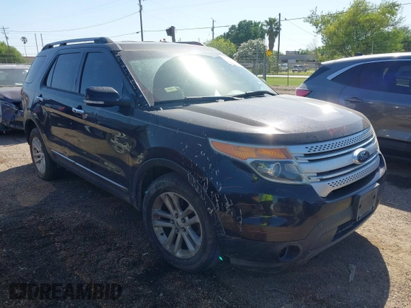 2014 Ford Explorer XLT with VIN 1FM5K7D8XEGC00824, listed as a IAAI auction lot 41990205 with 222,620 mi miles and . Bid and sale history available at DreamBid. Image 1.