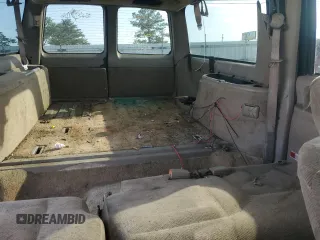 1999 Chevrolet Suburban with VIN 3GNEC16R6XG273420, listed as a Copart auction lot 48165625 with 246,150 mi miles and Salvage Title. Bid and sale history available at carsss.com. Image 10.