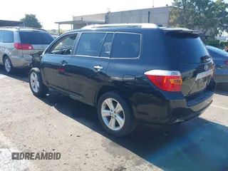 2010 Toyota Highlander Limited with VIN 5TDYK3EH9AS020291, listed as a IAAI auction lot 42643743 with 140,046 mi miles and . Bid and sale history available at DreamBid. Image 3.