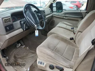 2002 Ford F-250 XL with VIN 1FTNW20F12EB98260, listed as a Copart auction lot 88108545 with 366,427 mi miles and Salvage Title. Bid and sale history available at DreamBid. Image 7.