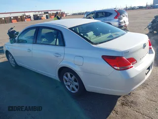 2007 Toyota Avalon XL with VIN 4T1BK36B17U210263, listed as a IAAI auction lot 40816558 with 158,134 mi miles and . Bid and sale history available at DreamBid. Image 3.