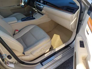 2013 Lexus ES 300h Hybrid with VIN JTHBW1GG6D2011464, listed as a IAAI auction lot 41838434 with 150,747 mi miles. Bid and sale history available at carsss.com. Image 5.