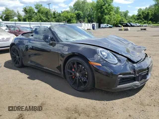 2020 Porsche 911 991 Carrera with VIN WP0CA2A93LS251090, listed as a Copart auction lot 58562784 with 31,839 mi miles and Salvage Title. Bid and sale history available at carsss.com. Image 4.