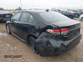 2024 Toyota Corolla LE with VIN 5YFB4MDE3RP080374, listed as a IAAI auction lot 42140576 with 33,047 mi miles. Bid and sale history available at carsss.com. Image 3.