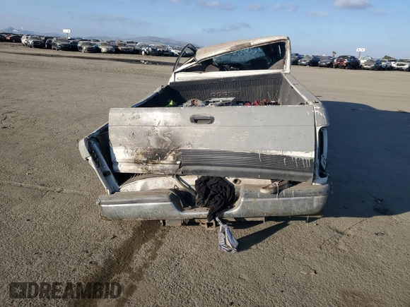 1997 Dodge Ram 2500 with VIN 3B7KC23Z9VM566913, listed as a Copart auction lot 89342455 with 285,283 mi miles and Salvage Title. Bid and sale history available at carsss.com. Image 6.