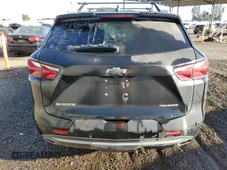 2020 Chevrolet Blazer Premier z VIN 3GNKBFRS0LS634858, wystawiony jako Copart lot #77987524 z przebiegiem 24 951 mil mil oraz Szkoda całkowita • Salvage title. Historia ofert i sprzedaży dostępna na DreamBid. Obrazek 6.