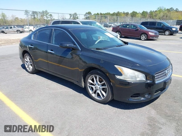 2011 Nissan Maxima 3.5 SV with VIN 1N4AA5AP2BC818198, listed as a IAAI auction lot 41864851 with 157,596 mi miles. Bid and sale history available at carsss.com. Image 1.