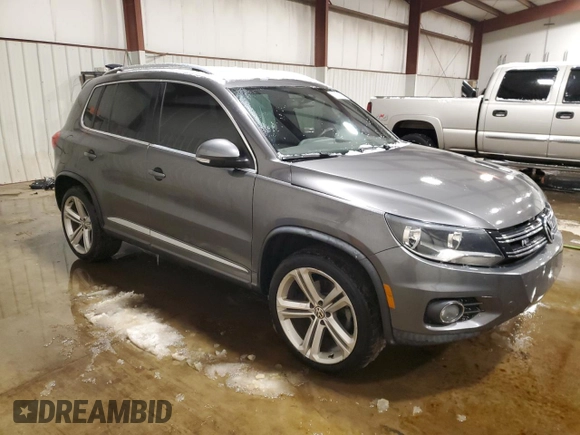 2016 Volkswagen Tiguan R-Line with VIN WVGBV7AX4GW085961, listed as a Copart auction lot 41828715 with 102,369 mi miles and Salvage Title. Bid and sale history available at DreamBid. Image 4.