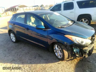 2015 Hyundai Elantra GT with VIN KMHD35LH1FU240579, listed as a IAAI auction lot 41872891 with NaN miles. Bid and sale history available at carsss.com. Image 1.