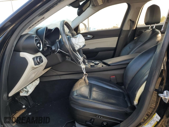 2018 Alfa Romeo Giulia with VIN ZARFAEDN8J7579215, listed as a Copart auction lot 86781414 with Not provided miles and Salvage title. Bid and sale history available at DreamBid. Image 7.