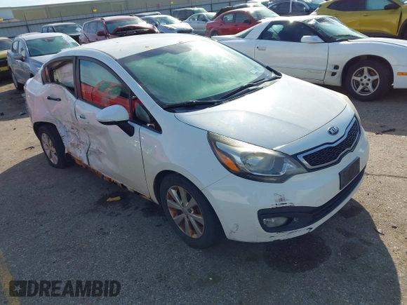 2015 Kia Rio EX with VIN KNADN4A31F6425359, listed as a IAAI auction lot 41345129 with 207,623 mi miles. Bid and sale history available at carsss.com. Image 1.