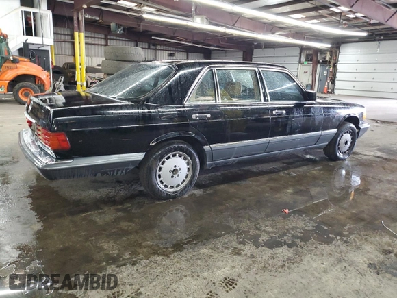 1990 Mercedes-Benz 300 with VIN WDBCA25D8LA523894, listed as a Copart auction lot 83338504 with 222,590 mi miles and Clean Title. Bid and sale history available at DreamBid. Image 3.