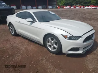 2017 Ford Mustang V6 с VIN 1FA6P8AM7H5219578, выставлен на аукционе IAAI как лот 42611202 с пробегом 95 099 миль миль и . История ставок и продаж доступна на DreamBid. Изображение 1.