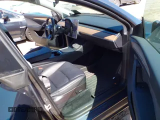 2022 Tesla Model Y Performance with VIN 7SAYGDEF9NF544205, listed as a IAAI auction lot 41825453 with 33,039 mi miles and . Bid and sale history available at DreamBid. Image 5.
