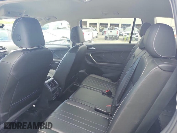 2024 Volkswagen Tiguan SE с VIN 3VV3B7AX6RM085904, выставлен на аукционе IAAI как лот 42852870 с пробегом 27 302 миль миль и . История ставок и продаж доступна на DreamBid. Изображение 12.