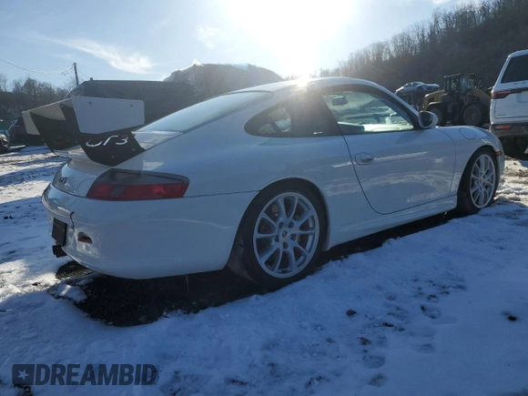 2004 Porsche 911 z VIN WP0AC29984S692205, wystawiony jako Copart lot #44359845 z przebiegiem 11 183 mil mil oraz Nie do naprawy • Non repairable. Historia ofert i sprzedaży dostępna na DreamBid. Obrazek 3.