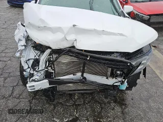 2023 GMC Terrain SLT z VIN 3GKALPEG8PL137764, wystawiony jako Copart lot #48786345 z przebiegiem 61 801 mil mil oraz Szkoda całkowita • Salvage title. Historia ofert i sprzedaży dostępna na DreamBid. Obrazek 12.