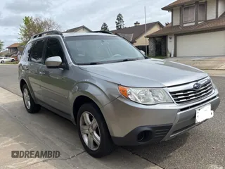 2010 Subaru Forester 2.5X Premium with VIN JF2SH6CC4AH733215, listed as a Copart auction lot 52587955 with 115,991 mi miles and Clean Title. Bid and sale history available at carsss.com. Image 1.