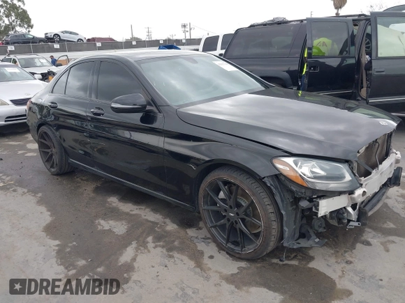 2018 Mercedes-Benz C 300 with VIN 55SWF4JBXJU280642, listed as a IAAI auction lot 42117148 with 104,973 mi miles and . Bid and sale history available at carsss.com. Image 1.