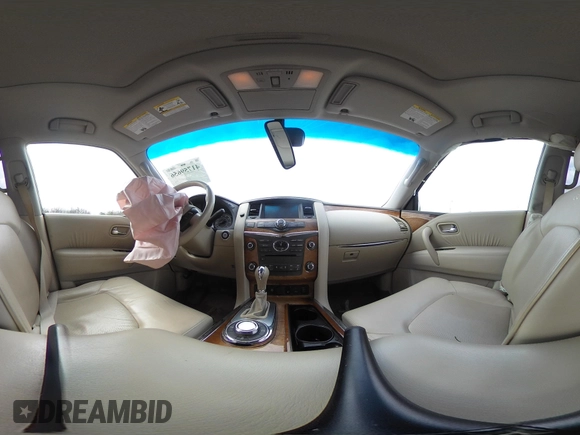 2014 Infiniti QX80 z VIN JN8AZ2NC0E9351569, wystawiony jako IAAI lot #41759656 z przebiegiem 111 892 mil mil oraz . Historia ofert i sprzedaży dostępna na DreamBid. Obrazek 19.