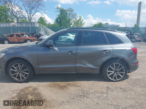 2016 Audi SQ5 Premium Plus with VIN WA1CCAFP5GA070042, listed as a IAAI auction lot 42173065 with 101,031 mi miles and . Bid and sale history available at DreamBid. Image 14.