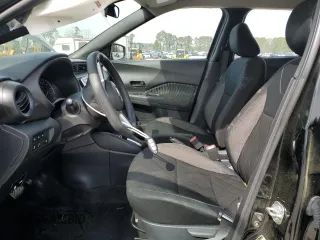 2020 Nissan Kicks S z VIN 3N1CP5BV5LL489505, wystawiony jako Copart lot #51147705 z przebiegiem 95 976 mil mil oraz Szkoda całkowita • Salvage title. Historia ofert i sprzedaży dostępna na DreamBid. Obrazek 7.