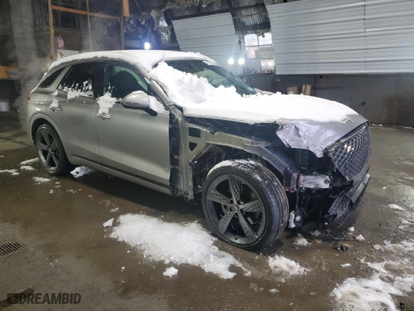 2022 Genesis GV70 2.5T with VIN KMUMADTB5NU053907, listed as a Copart auction lot 47136335 with 47,511 mi miles and Salvage Title. Bid and sale history available at carsss.com. Image 4.