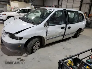 1998 Dodge Grand Caravan with VIN 2B4GP243XWR737079, listed as a Copart auction lot 51076275 with 235,753 mi miles and Salvage Title. Bid and sale history available at DreamBid. Image 1.