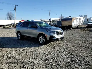2023 Chevrolet Equinox LS z VIN 3GNAXSEG7PL174248, wystawiony jako Copart lot #50692335 z przebiegiem 51 303 mil mil oraz Szkoda całkowita • Salvage title. Historia ofert i sprzedaży dostępna na DreamBid. Obrazek 14.