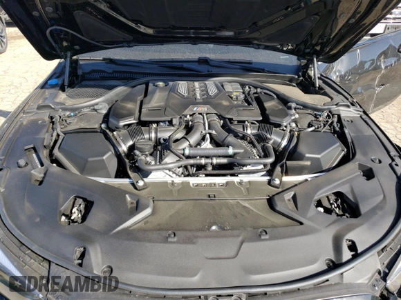 2022 BMW M8 Competition z VIN WBSDZ0C01NCJ91249, wystawiony jako Copart lot #49842513 z przebiegiem 6 187 mil mil oraz . Historia ofert i sprzedaży dostępna na DreamBid. Obrazek 11.