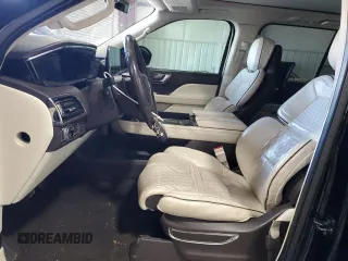 2018 Lincoln Navigator Black Label z VIN 5LMJJ2TT2JEL07749, wystawiony jako Copart lot #45212835 z przebiegiem 93 045 mil mil oraz Nie do naprawy • Non repairable. Historia ofert i sprzedaży dostępna na DreamBid. Obrazek 7.