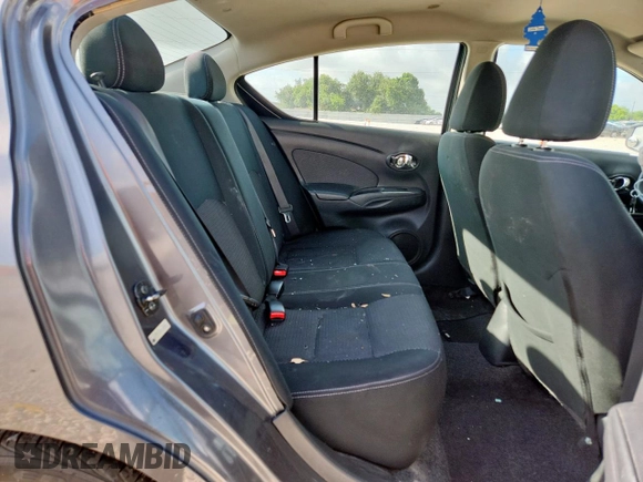 2016 Nissan Versa SV z VIN 3N1CN7AP2GL840543, wystawiony jako Copart lot #60089465 z przebiegiem 163 858 mil mil oraz Szkoda całkowita • Salvage title. Historia ofert i sprzedaży dostępna na DreamBid. Obrazek 10.