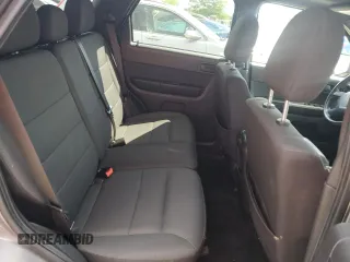 2011 Ford Escape XLT с VIN 1FMCU9DG8BKB02212, выставлен на аукционе Copart как лот 58200445 с пробегом 168 284 миль миль и Списание • Salvage title. История ставок и продаж доступна на DreamBid. Изображение 11.