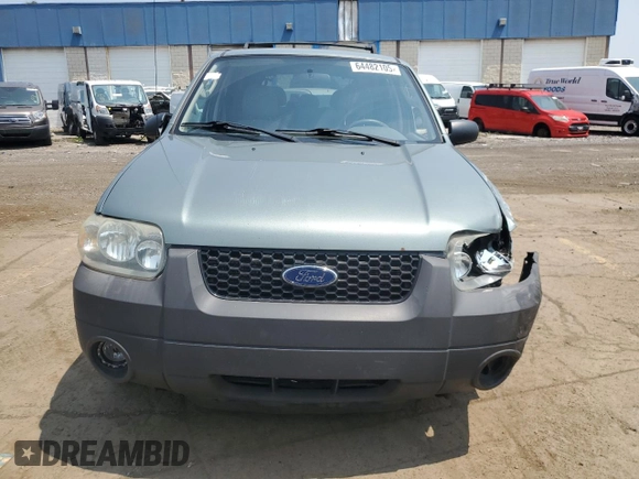 2006 Ford Escape Hybrid z VIN 1FMCU96H86KB36291, wystawiony jako Copart lot #64482105 z przebiegiem 224 253 mil mil oraz Czysty tytuł • Clean title. Historia ofert i sprzedaży dostępna na DreamBid. Obrazek 5.